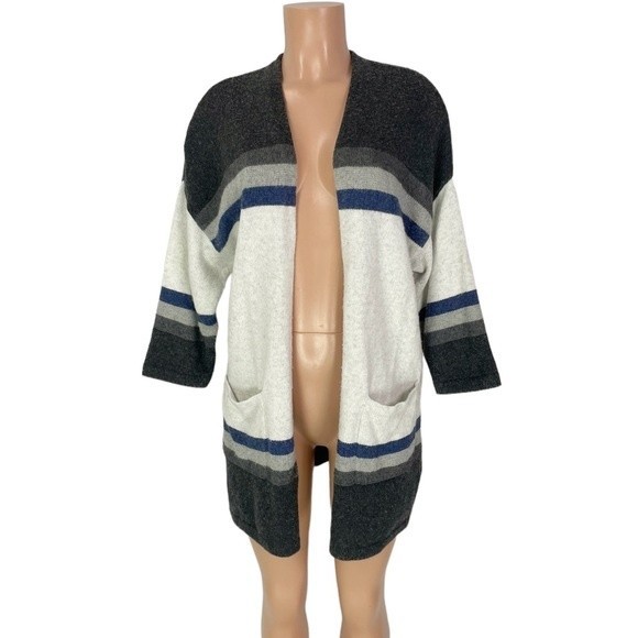 Gap Cardigan - Picture 1 of 7